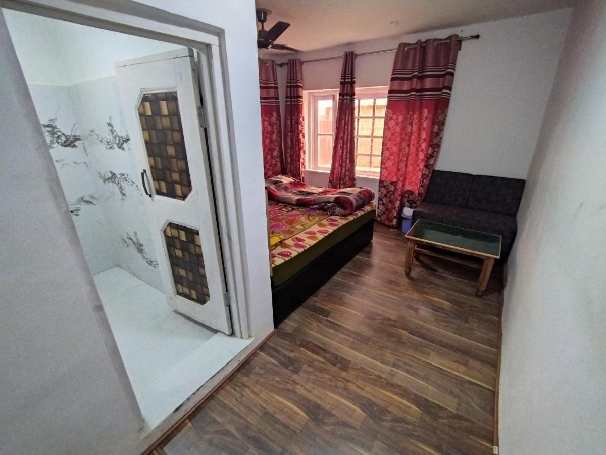 The Gulmarg Gateway Resort Srīnagar Buitenkant foto